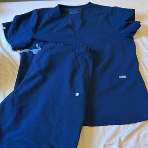 FIGS top and botttom Navy blue scrubs for sale